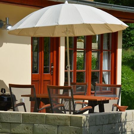 Bungalows Am Waldessaum Bei Hohenzieritz Екстер'єр фото