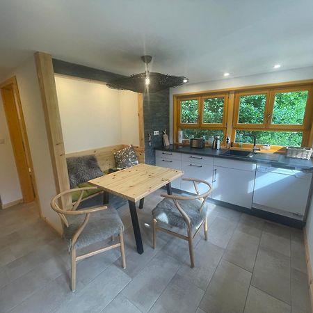 Bungalows Am Waldessaum Bei Hohenzieritz Екстер'єр фото